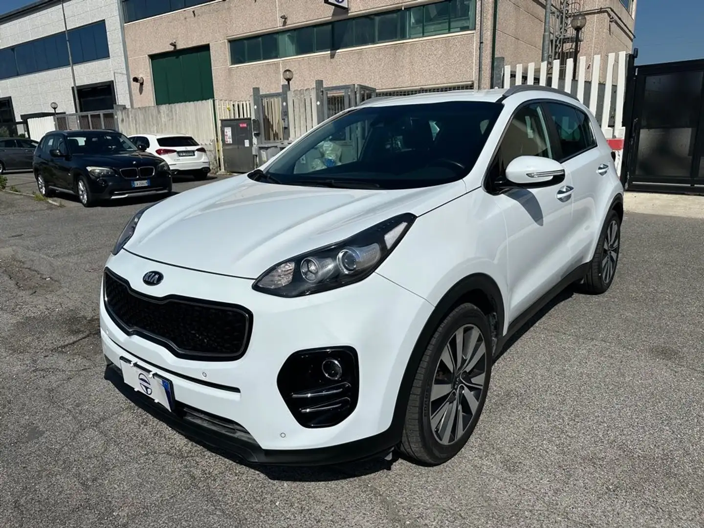 Kia Sportage 1.7 CRDI 2WD GT Line Weiß - 1