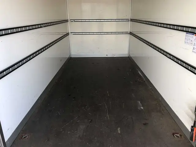 Ford Transit view 8