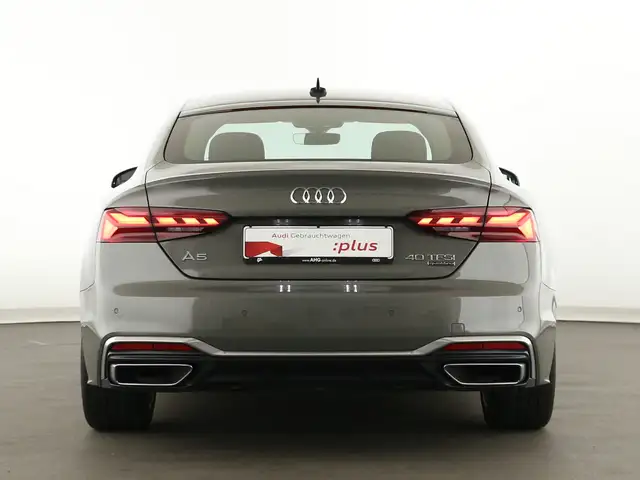 Audi A5 view 6