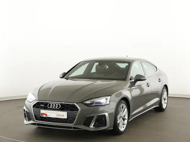 Audi A5 view 2