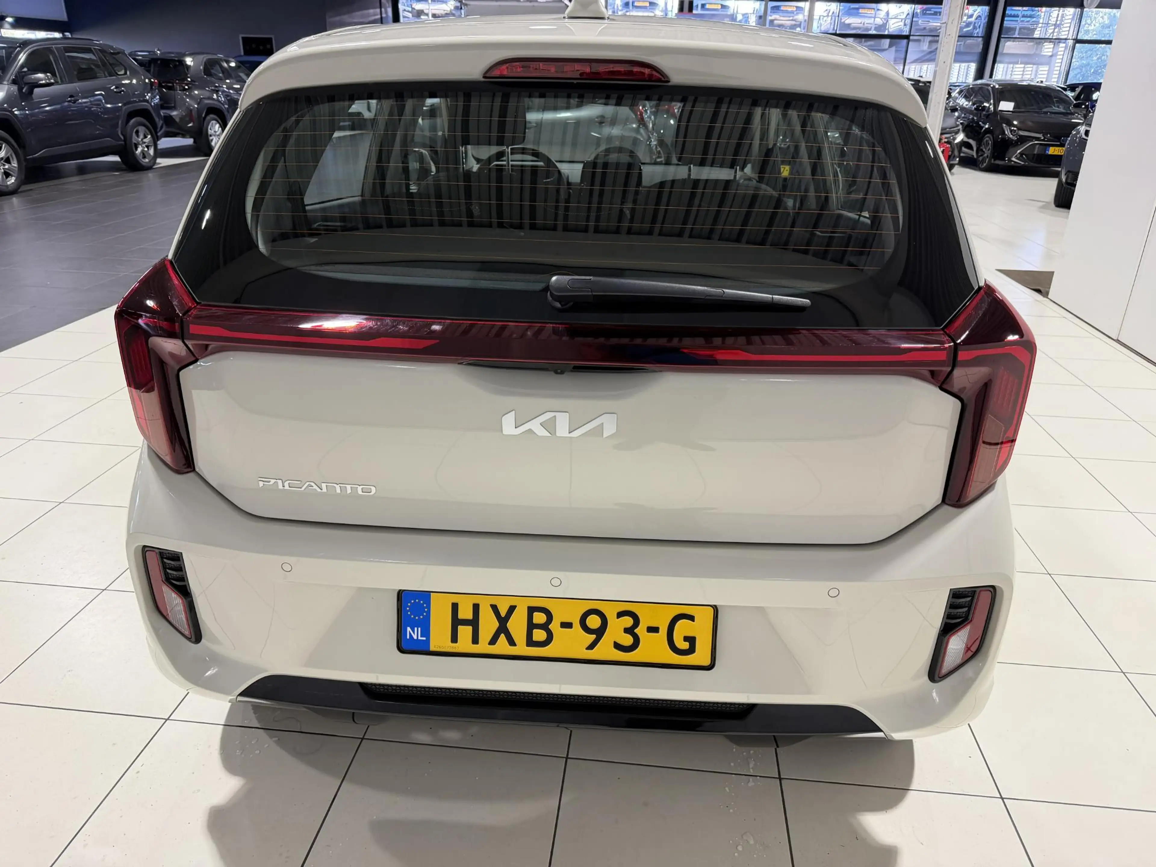 Kia Picanto 1.0 DPI DynamicLine 5p. Apple Carplay/Android Auto — photo 6