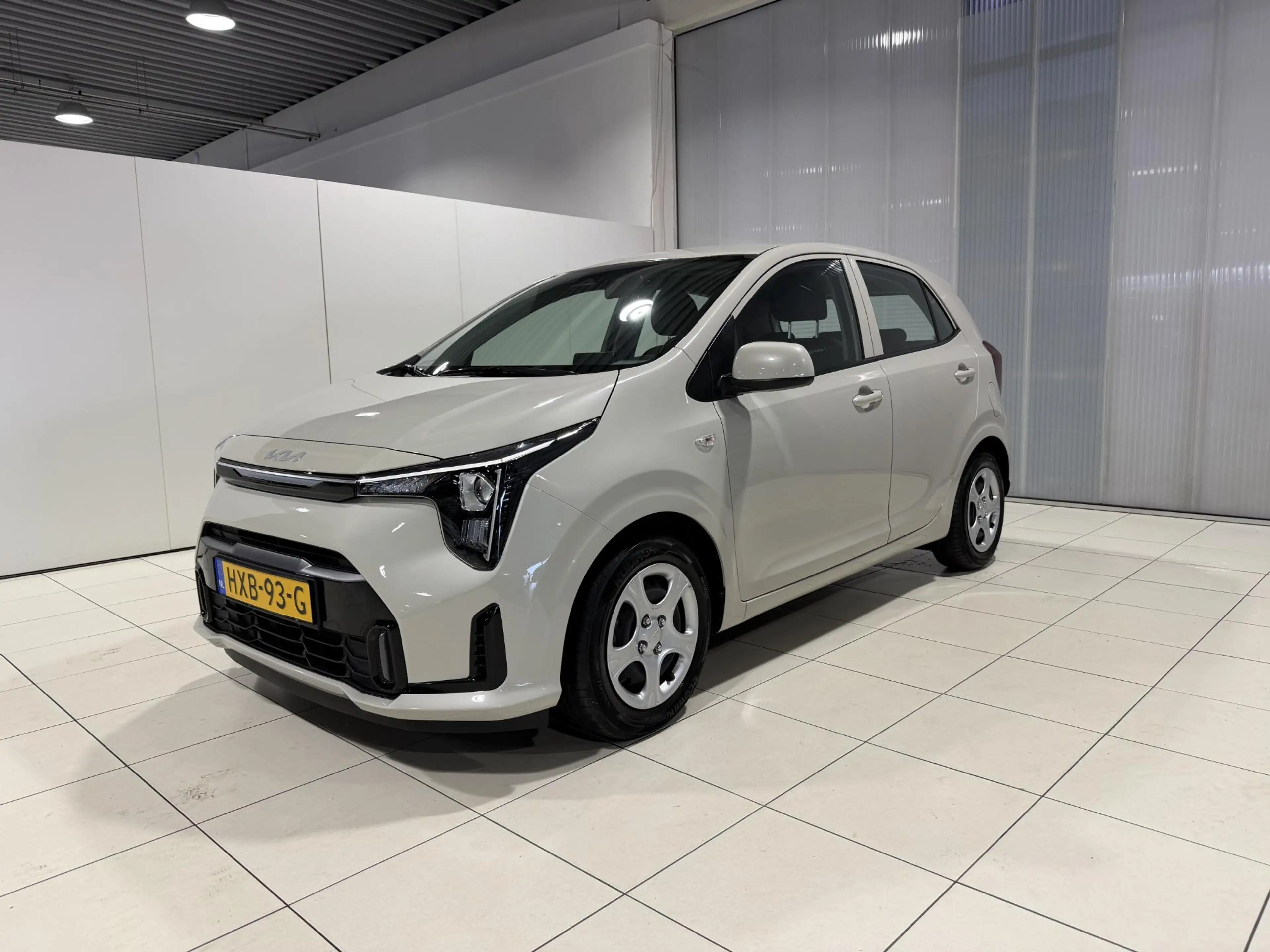 Kia Picanto 1.0 DPI DynamicLine 5p. Apple Carplay/Android Auto — photo 3