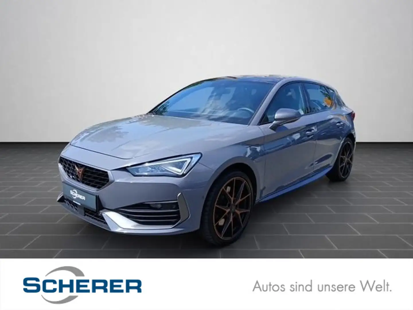CUPRA Leon 1.4 eHybrid 180 kW NAVI PANO VOLL LED ACC S Grijs - 1