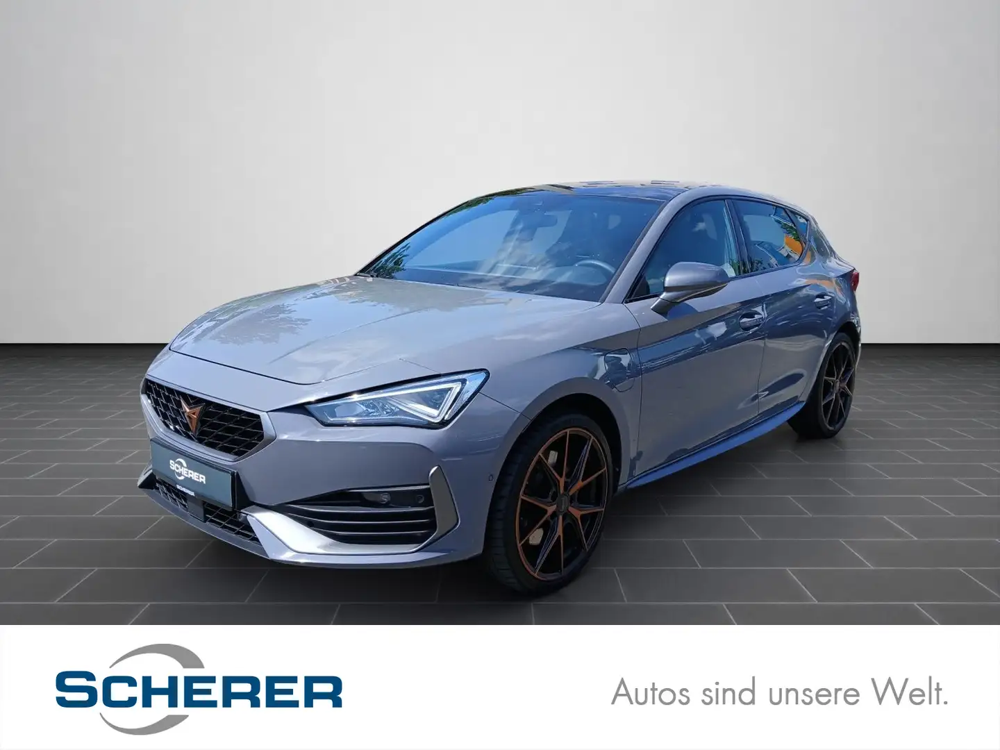 CUPRA Leon 1.4 eHybrid 180 kW NAVI PANO VOLL LED ACC S Grau - 1