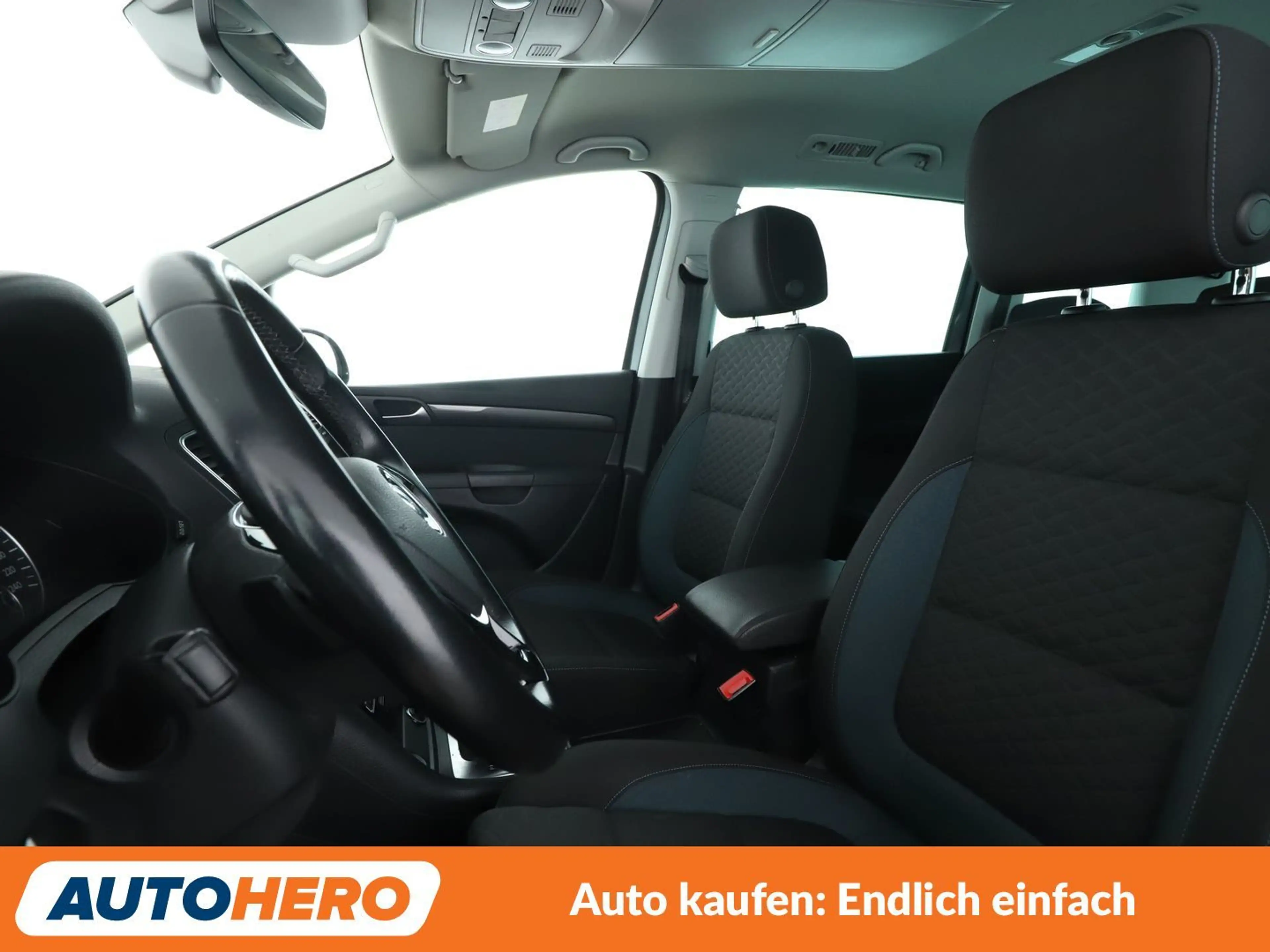 Volkswagen Sharan 1.4 TSI IQ.DRIVE Aut.*NAV*ACC*CAM*PDC*SHZ*ALU* — photo 10