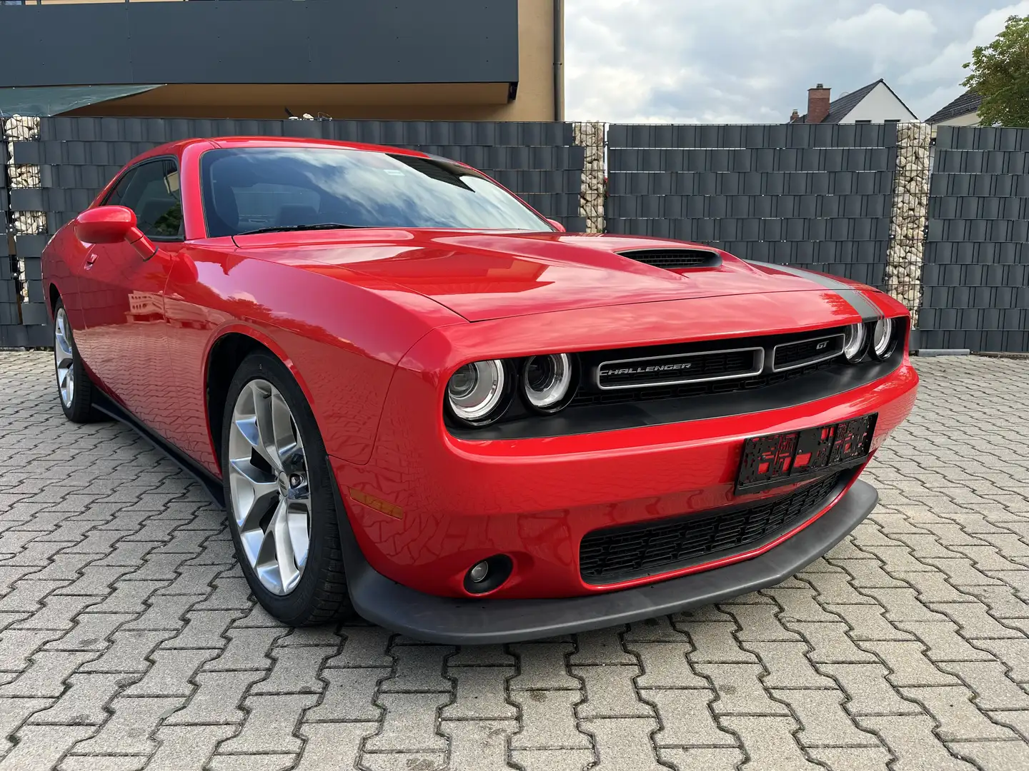 Dodge Challenger Challenger Automatik SXT Plus GT Rouge - 1