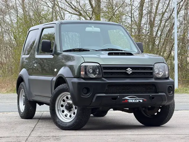 Suzuki Jimny 1.3i • 4X4 • TRES PROPRE • GARANTIE 1AN