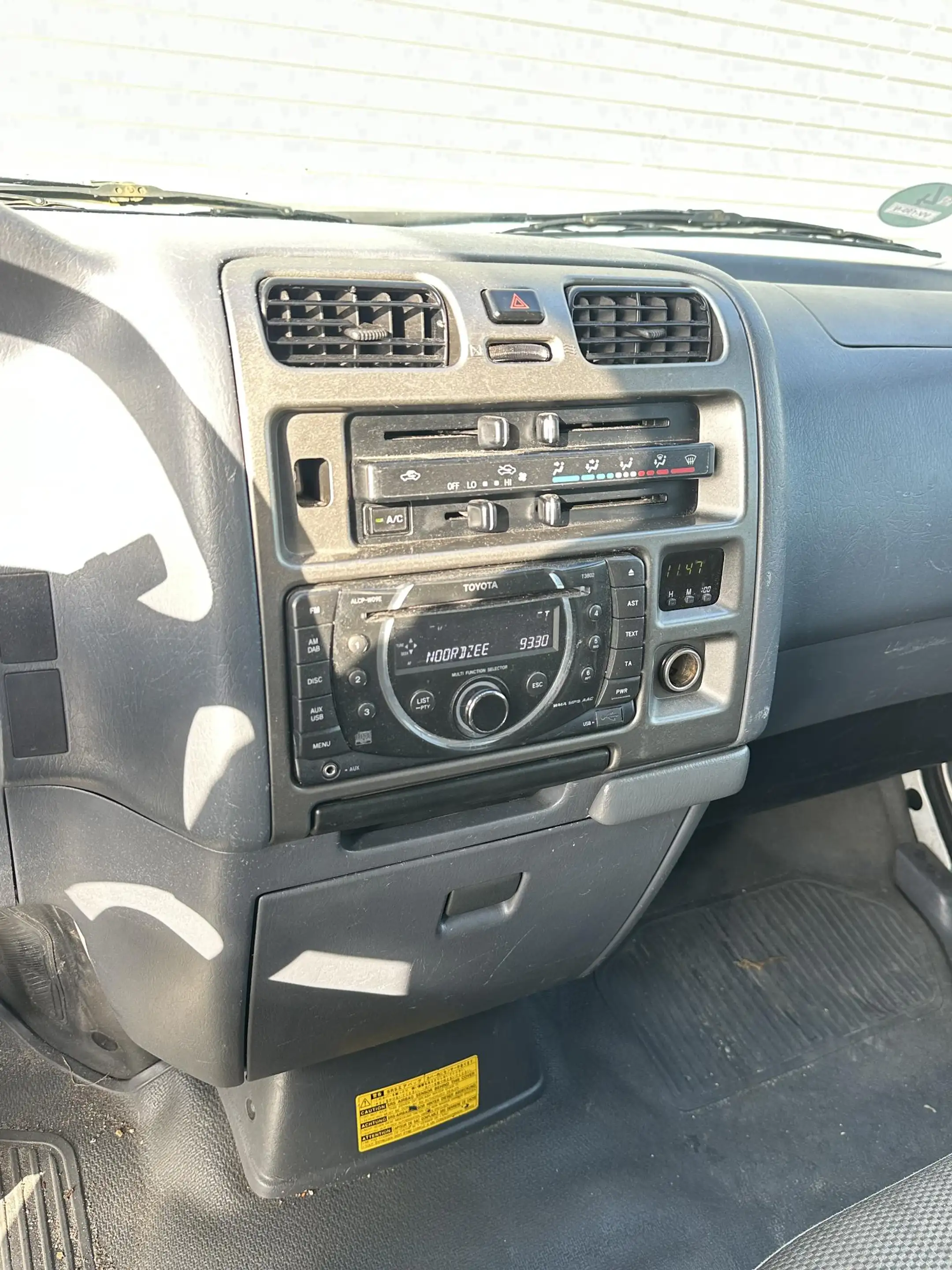 Toyota Hiace 2.5 D-4D KWB Comfort Airco/Clima — photo 11
