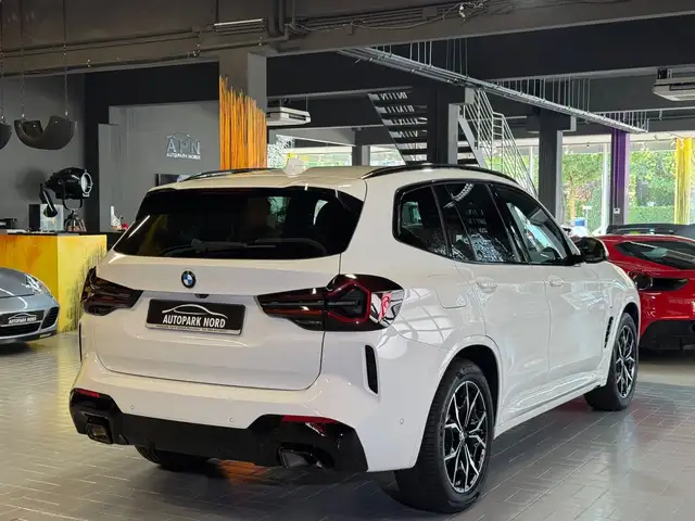 BMW X3 view 7