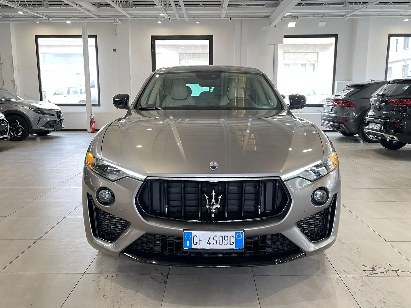 Maserati Levante 3.0 V6 350cv Gransport auto interno chiaro + tetto siva - 2