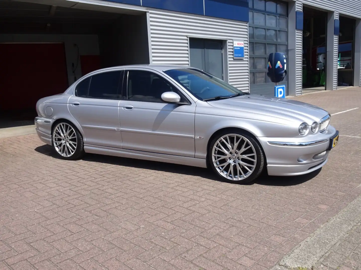 Jaguar X-Type 2.5 V6 Youngtimer Grau - 2