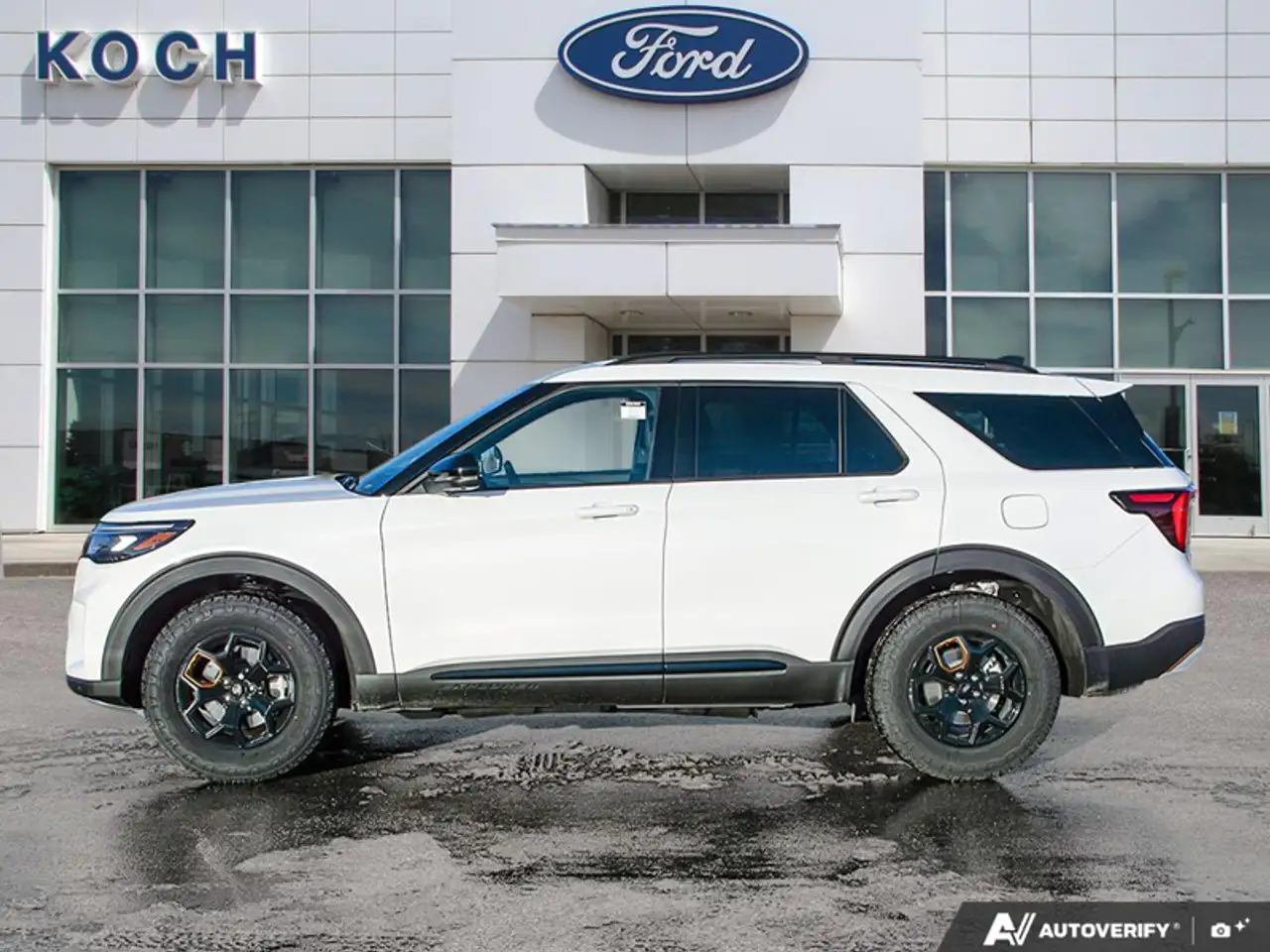 Ford Explorer снимка Ford Explorer