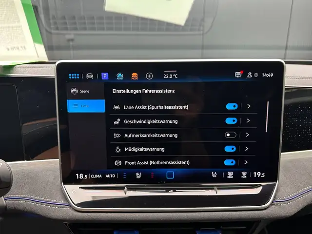 Volkswagen Passat view 30