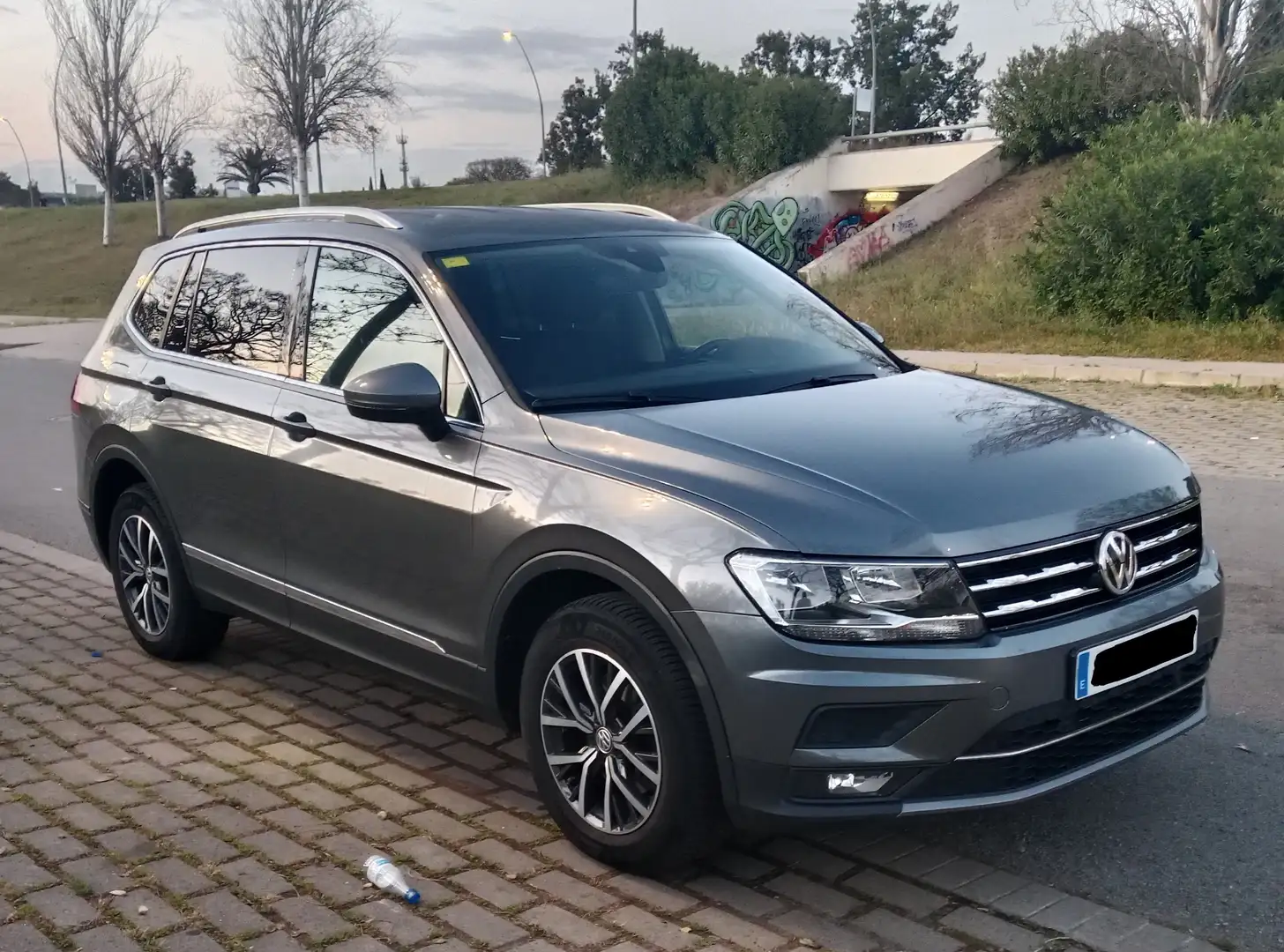 Volkswagen Tiguan Allspace Tiguan Allspace 2.0TDI Advance 110kW Advance Gris - 2