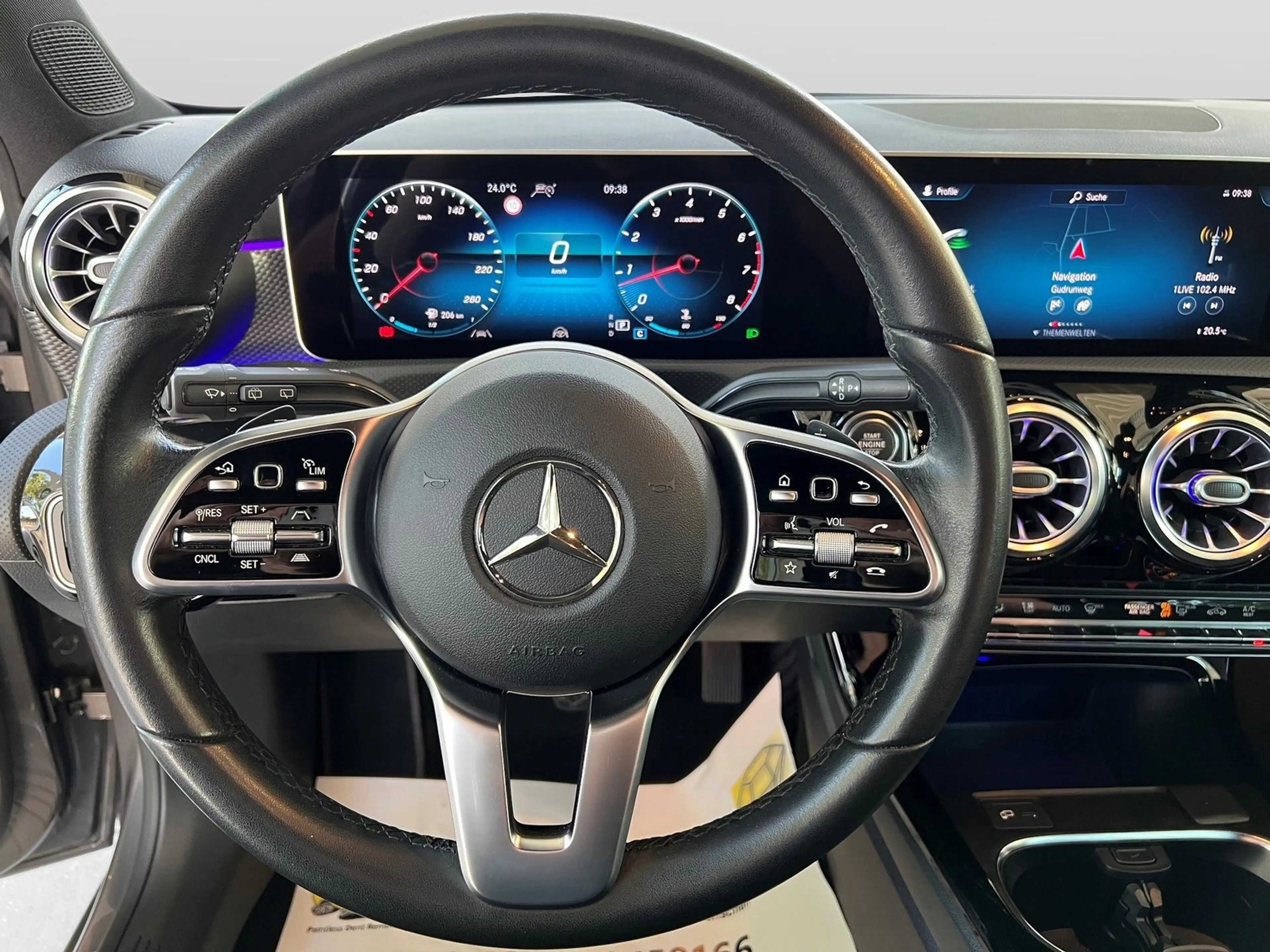Mercedes-Benz A 250 4M Progressive — photo 13