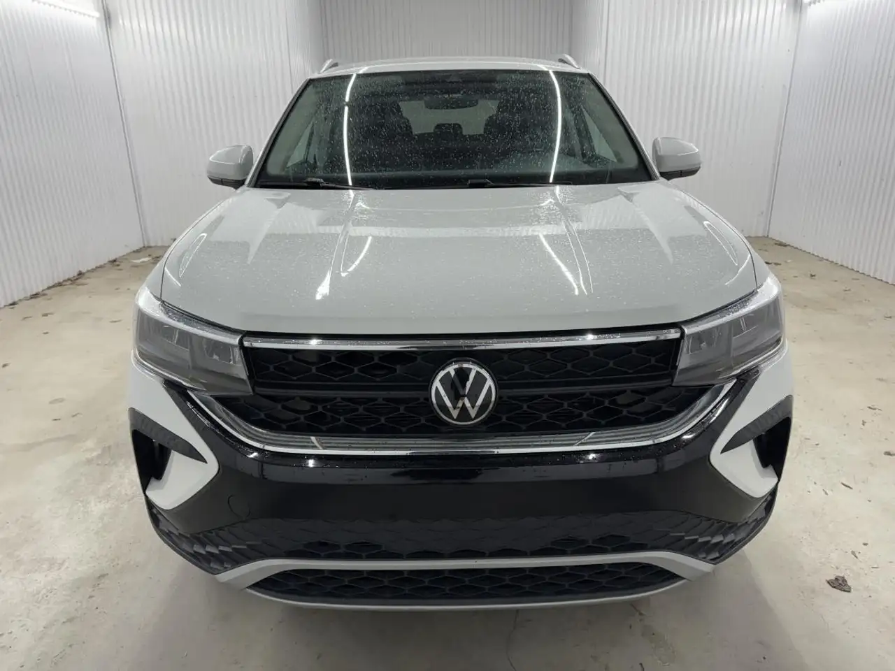 Volkswagen Taos снимка Volkswagen Taos