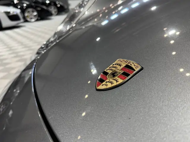 Porsche 997 view 14