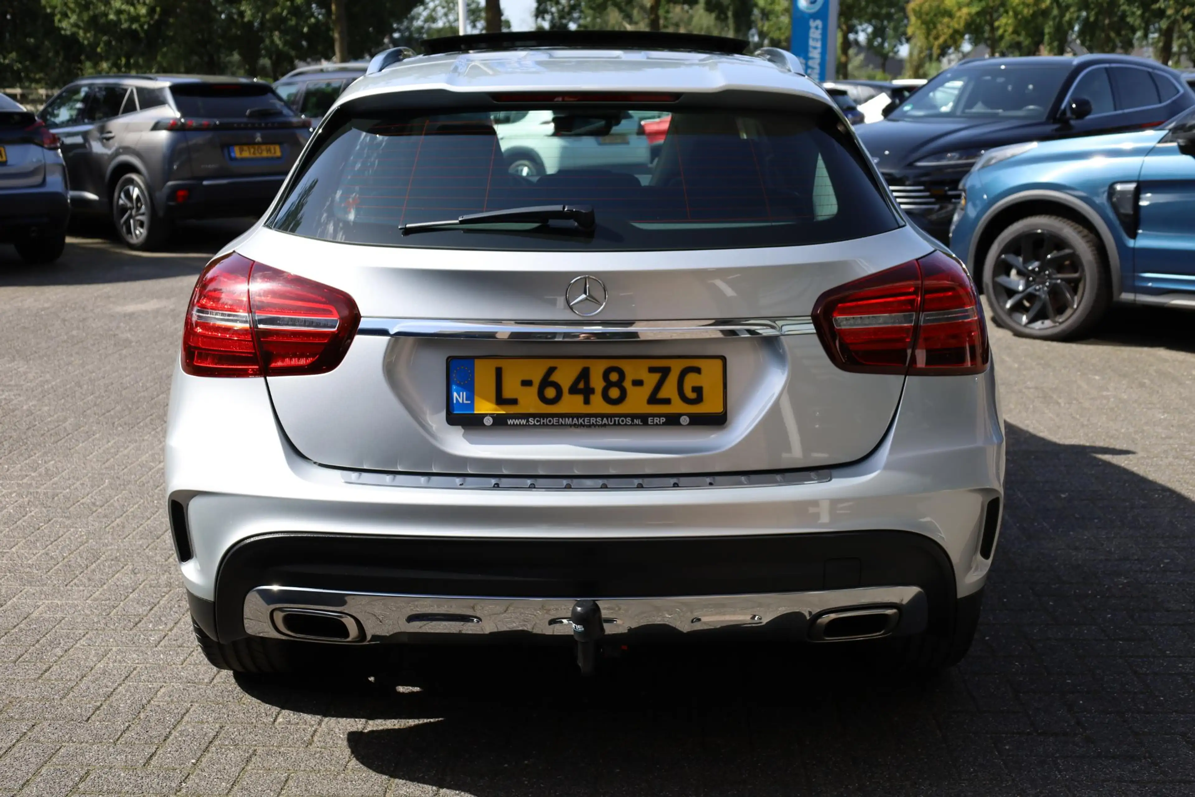 Mercedes-Benz GLA 180 AMG Night Upgrade PANO TREKHAAK-AFN LEER STOELVERW — photo 26