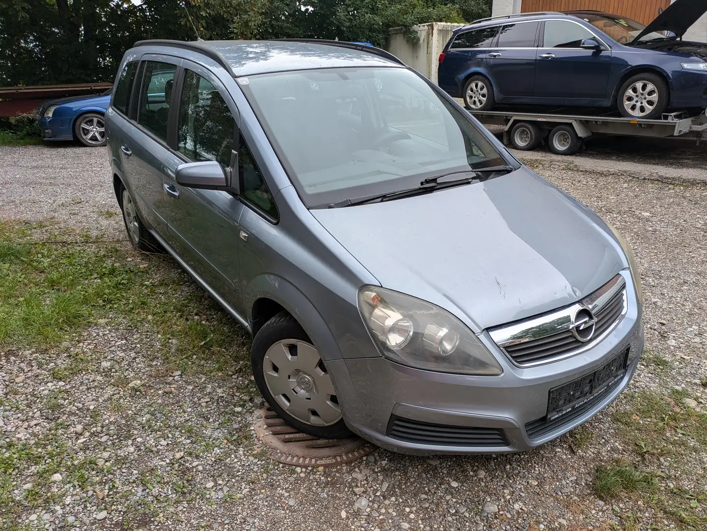 Opel Zafira 1.9 CDTI Edition AT Import Zilver - 1