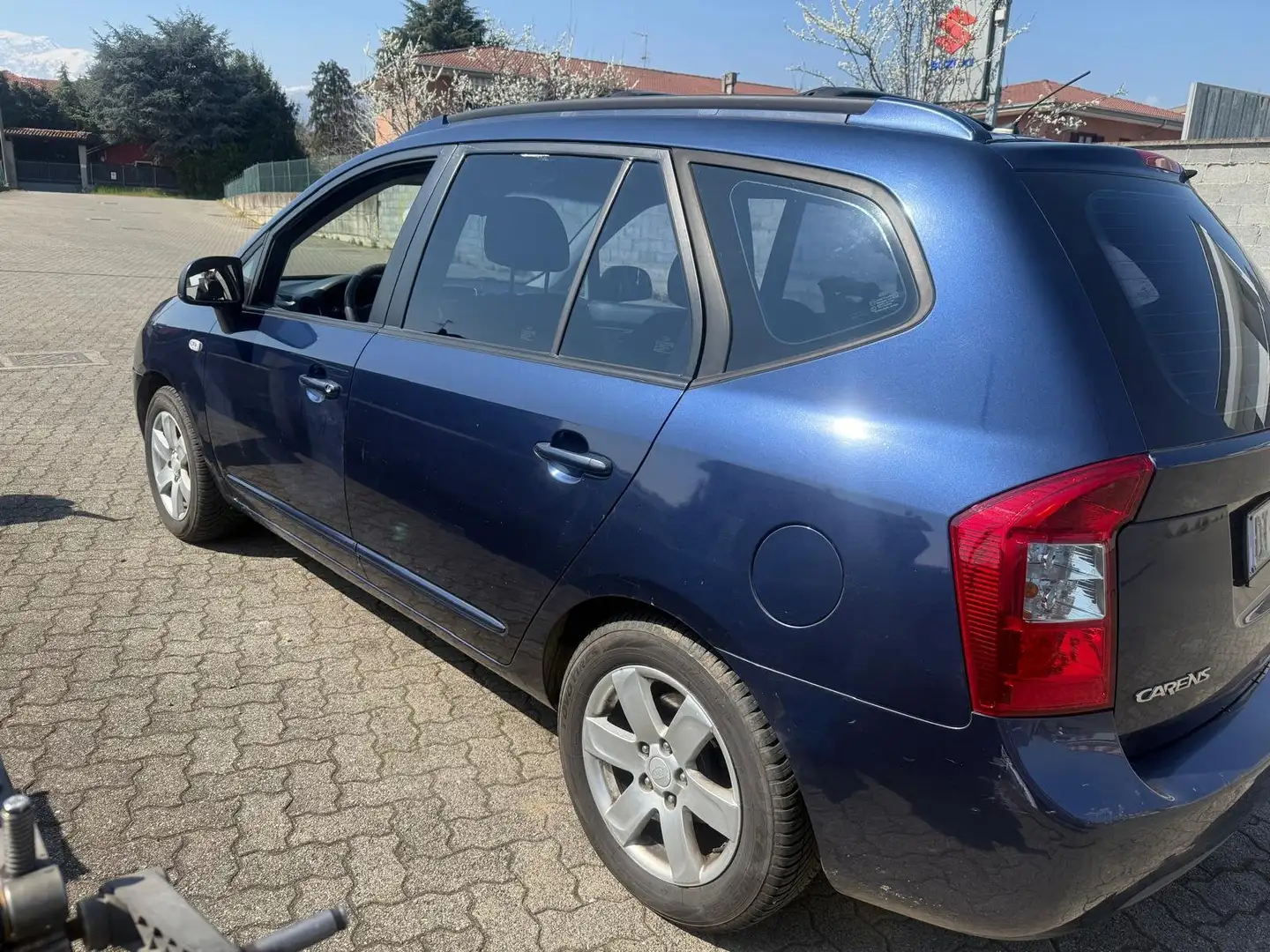 Kia Carens Carens III 2007 2.0 crdi 16v vgt LX Family Bleu - 2