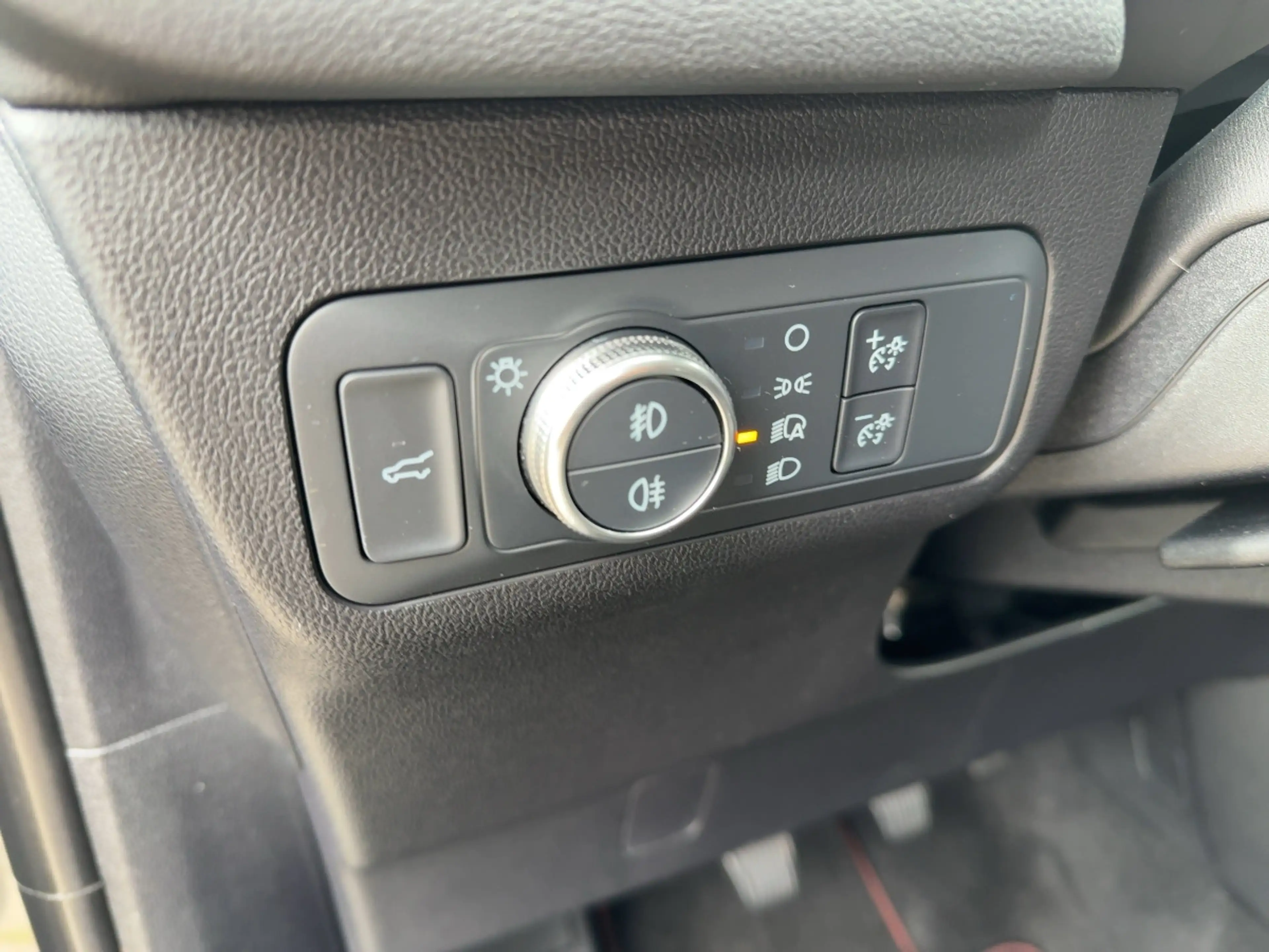 Ford Kuga ST-Line X LED+Navi+Kamera+Winterpaket — photo 15