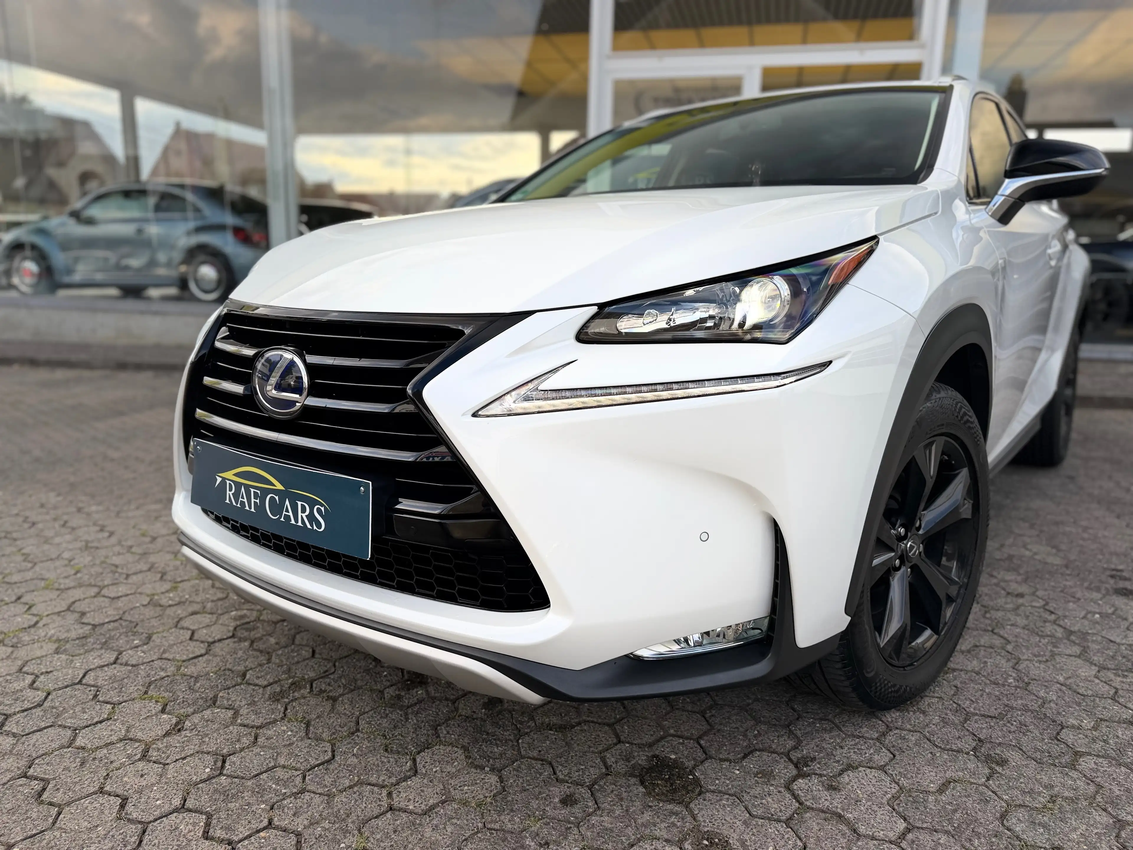 Lexus NX 300h NX 300h 2.5i AWD Dynamic Line E-CVT - topstaat! - Carpass! - — photo 4