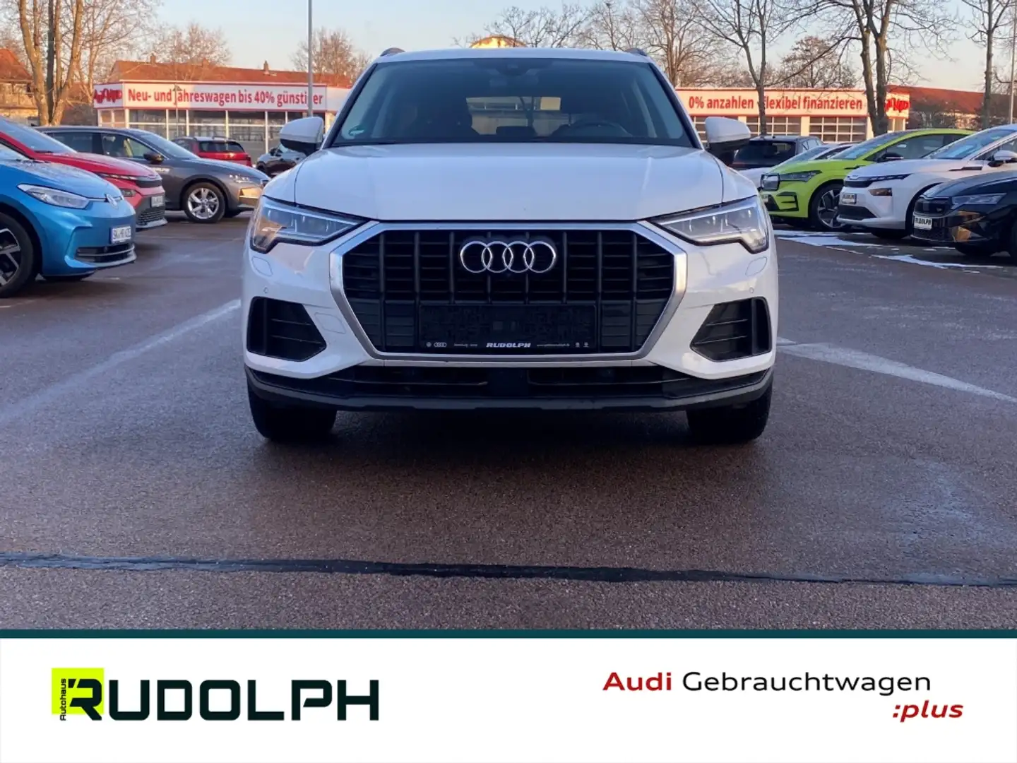 Audi Q3 35 TFSI S-tronic 360 Kamera Matrix Navi AHK  SHZ Weiß - 2
