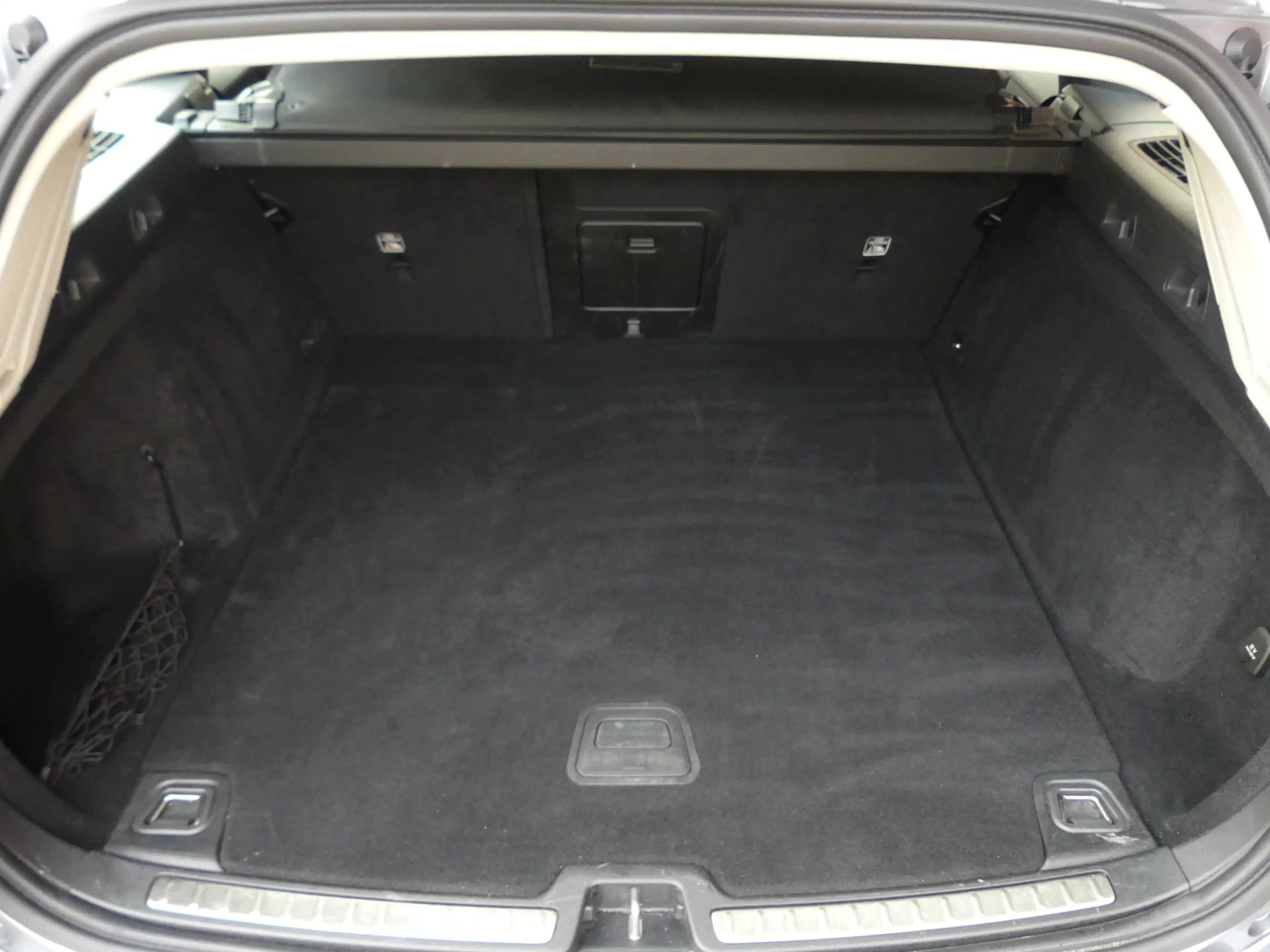 Volvo V60 2.0 B4 Momentum Trekhaak/LED/PDC/Navigatie — photo 7