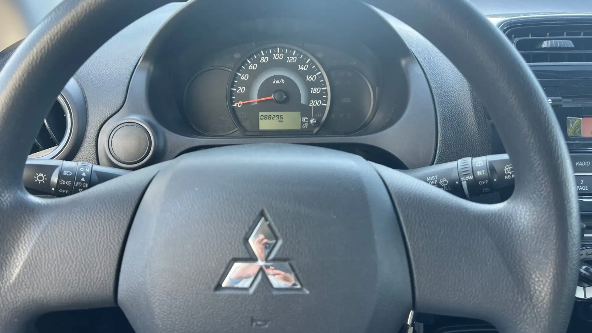 Mitsubishi Space Star Diamant Edition HU NEU KLIMA Weiß - 2