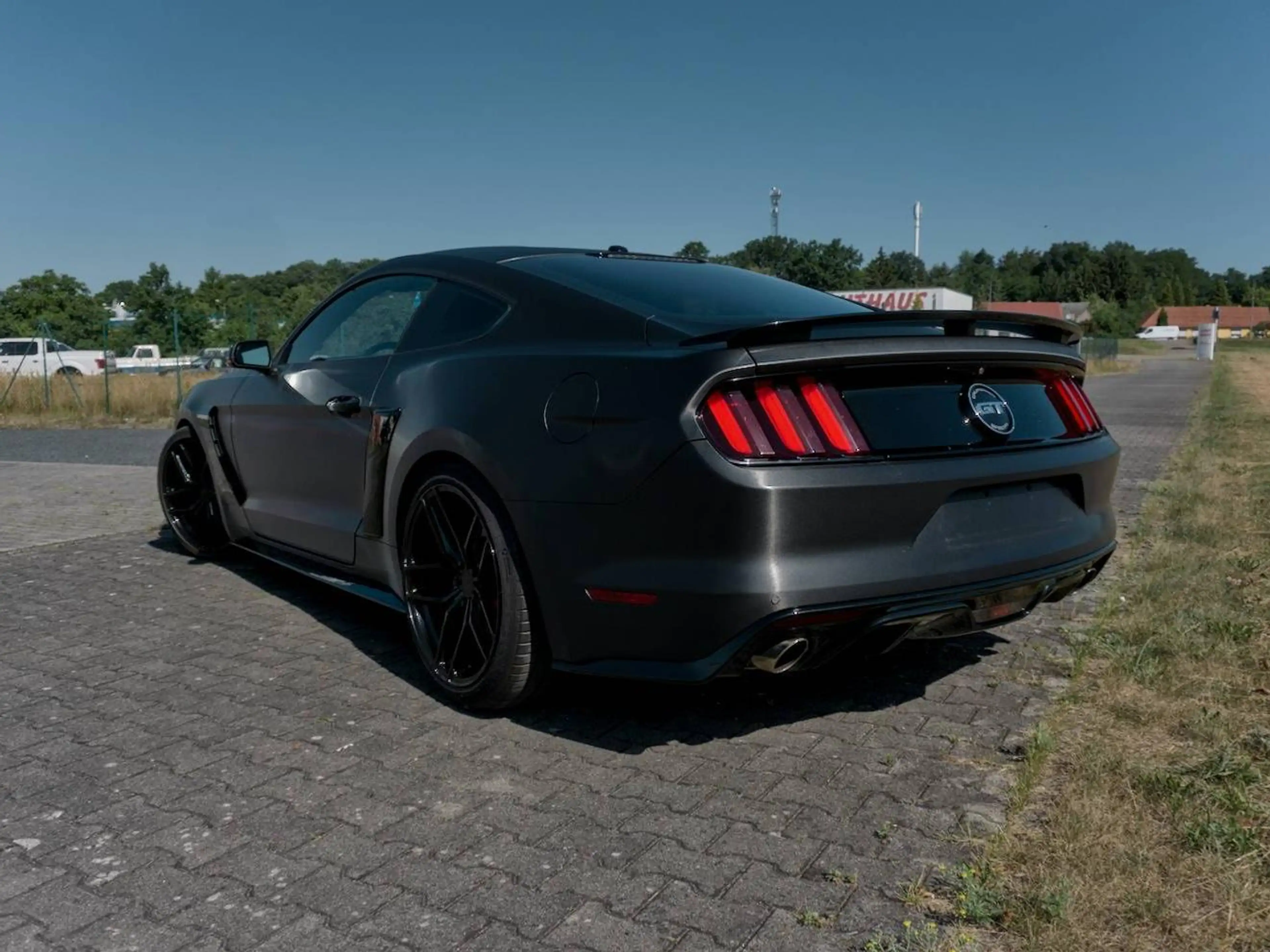 Ford Mustang Mustang 5.0 V8 GT California Special — photo 8