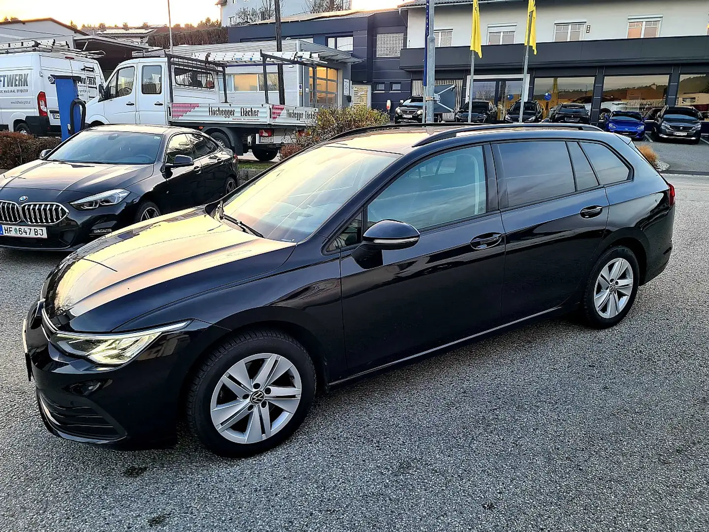 Volkswagen Golf Variant 2,0 TDI Life DSG, Headup Display Schwarz - 2