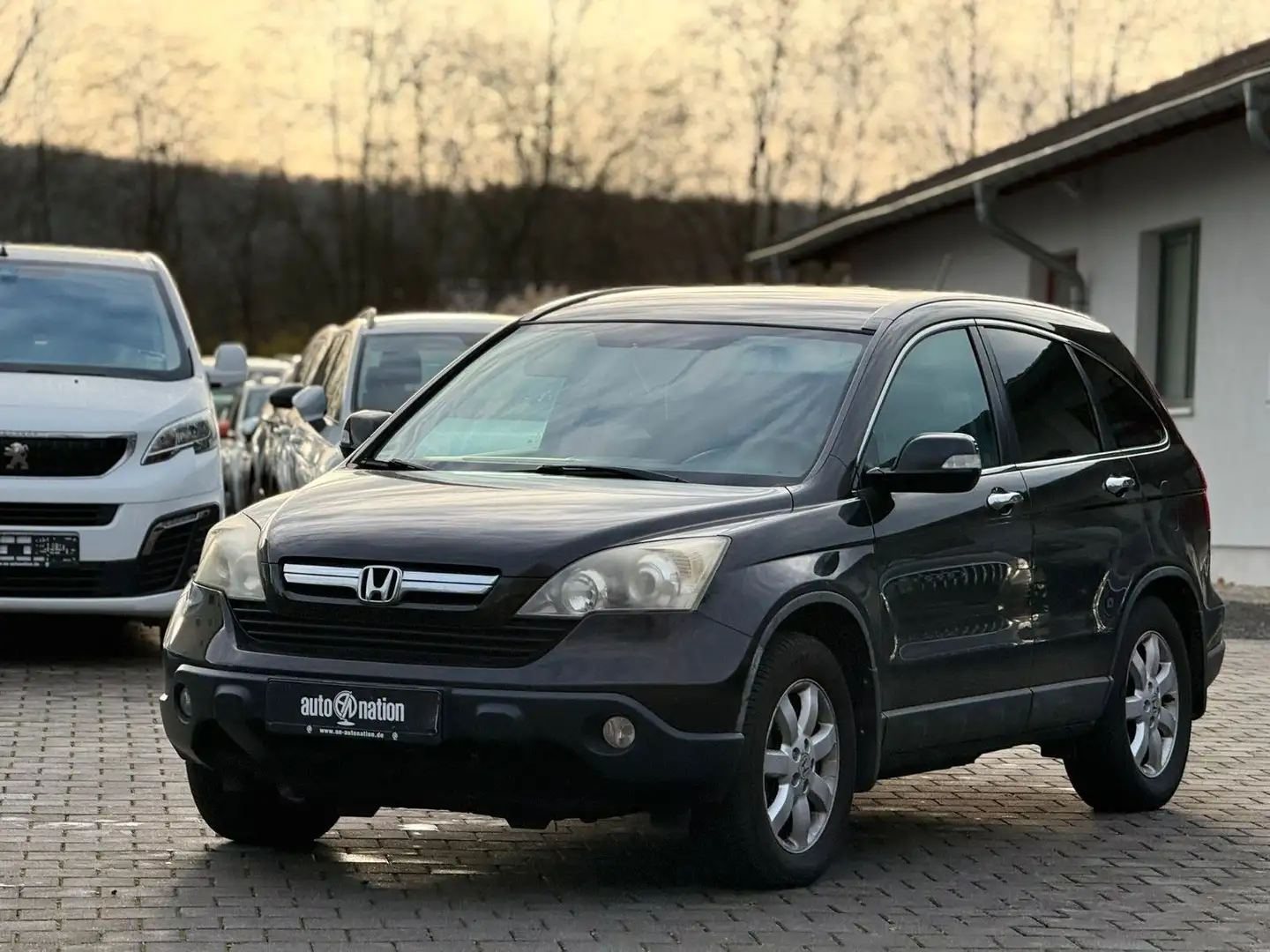 Honda CR-V Elegance 2.2d KLIMA AHK 2Tonnen Schwarz - 1