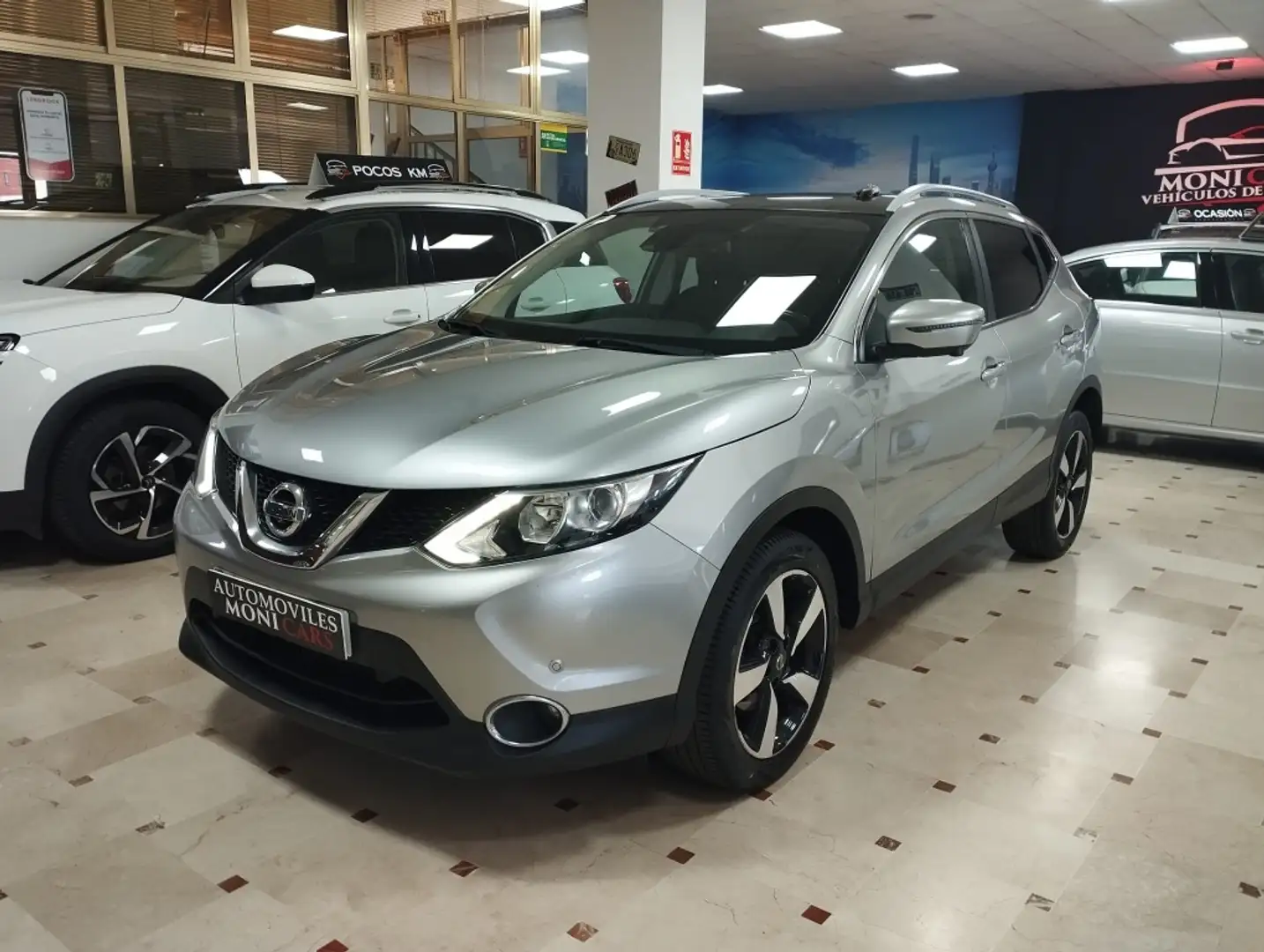Nissan Qashqai 1.2 DIG-T Tekna 4x2 Gris - 1