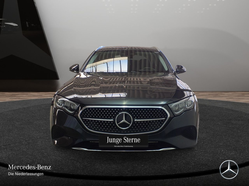 Mercedes-Benz E 300 e T Hybrid Avantgarde Fahrass 360° Distr. 9G — photo 3