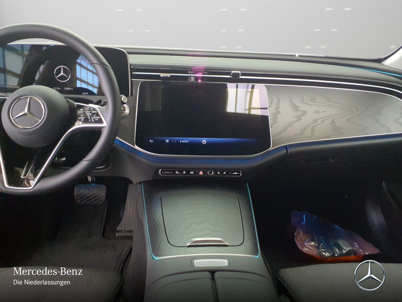 Mercedes-Benz E 300 e T Hybrid Avantgarde Fahrass 360° Distr. 9G — photo 15