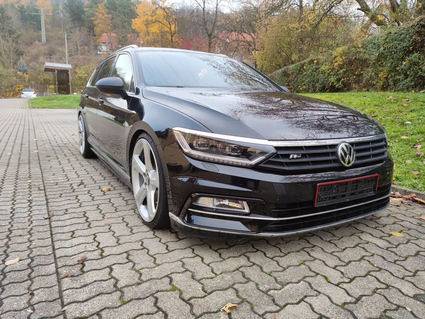 Volkswagen Passat Variant Passat Variant 2,0 TDI SCR DSG Schwarz - 1