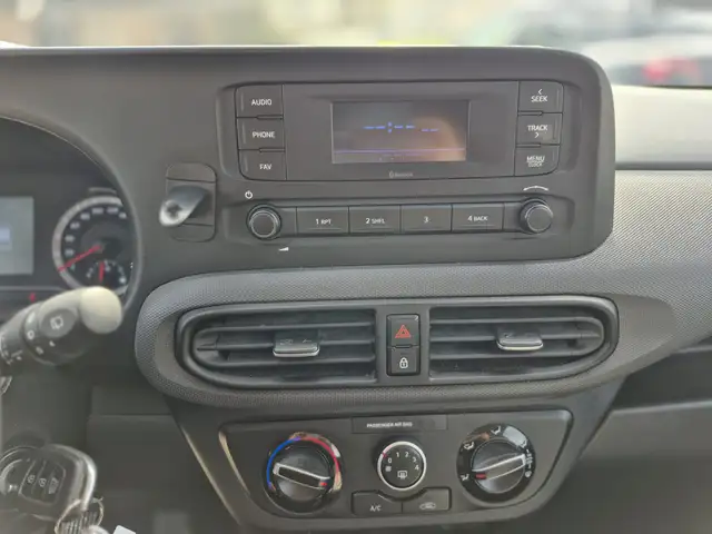 Hyundai I10 view 15