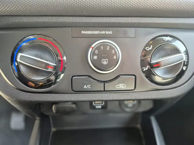 Hyundai I10 view 12