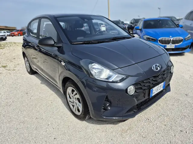 Hyundai I10 view 5