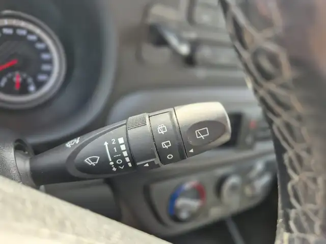 Hyundai I10 view 14