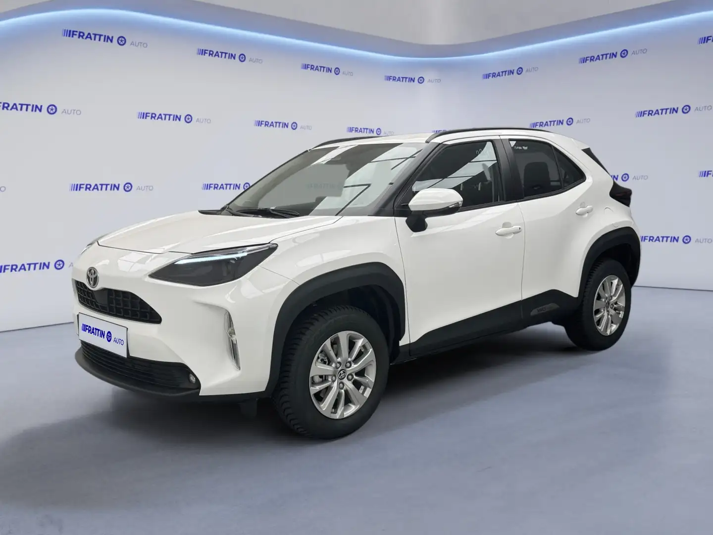 Toyota Yaris Cross 1.5 Hybrid 5p. E-CVT Active Bianco - 1