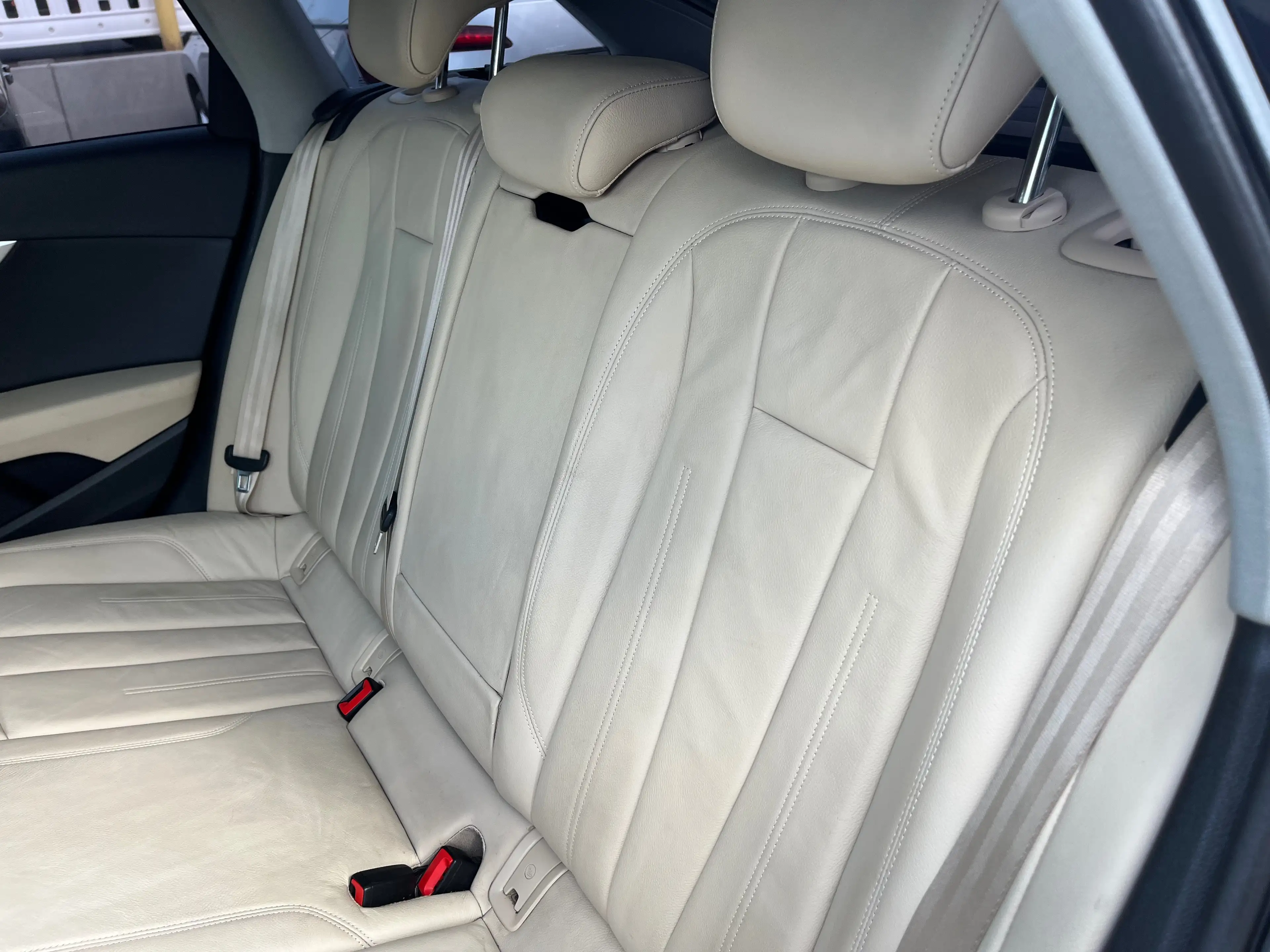 Audi A4 allroad 3,0 TDI AHK/MATRIX/4xSHZ — photo 14