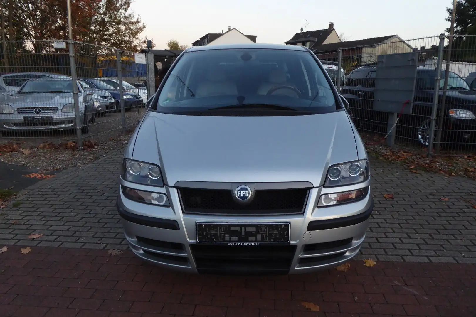 Fiat Ulysse 2.0 16V Emotion/ TV/ 4 Z.Klima/ 6xKopf! Grijs - 2