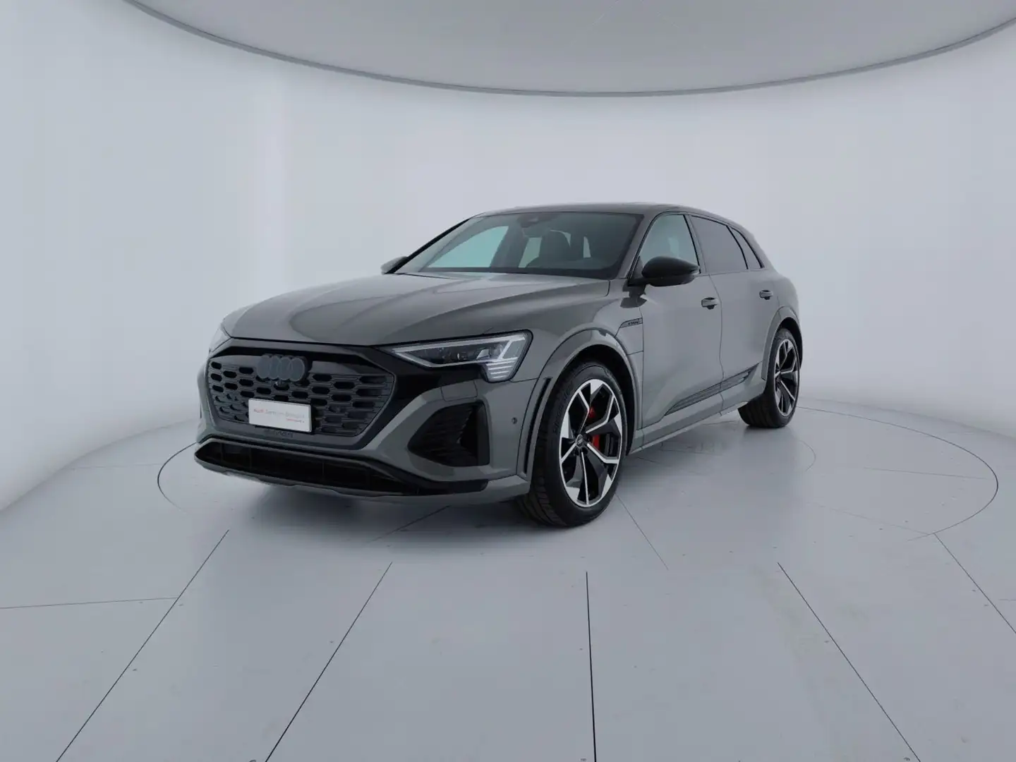 Audi SQ8 e-tron SQ8 SPB e-tron sport attitude Šedá - 1