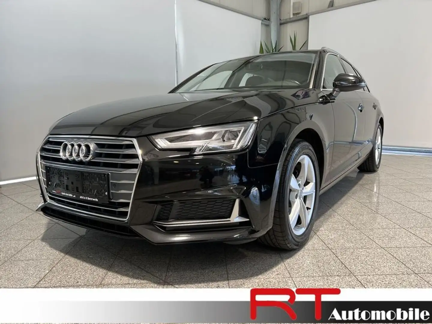 Audi A4 Avant 30 TDI sport ''Vermittlungsverkauf'' Schwarz - 1