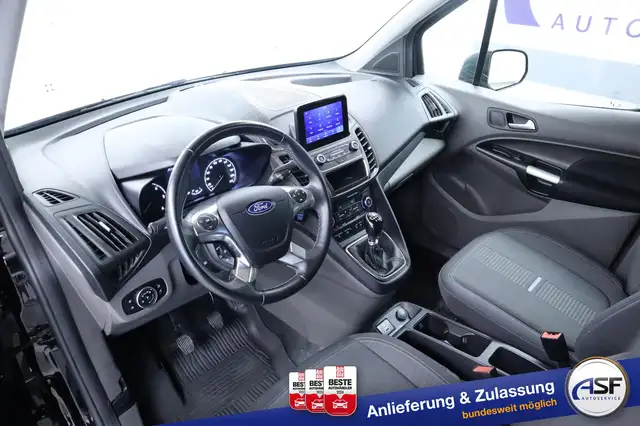 Ford Transit Connect view 14