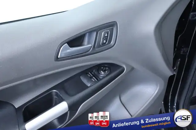 Ford Transit Connect view 15