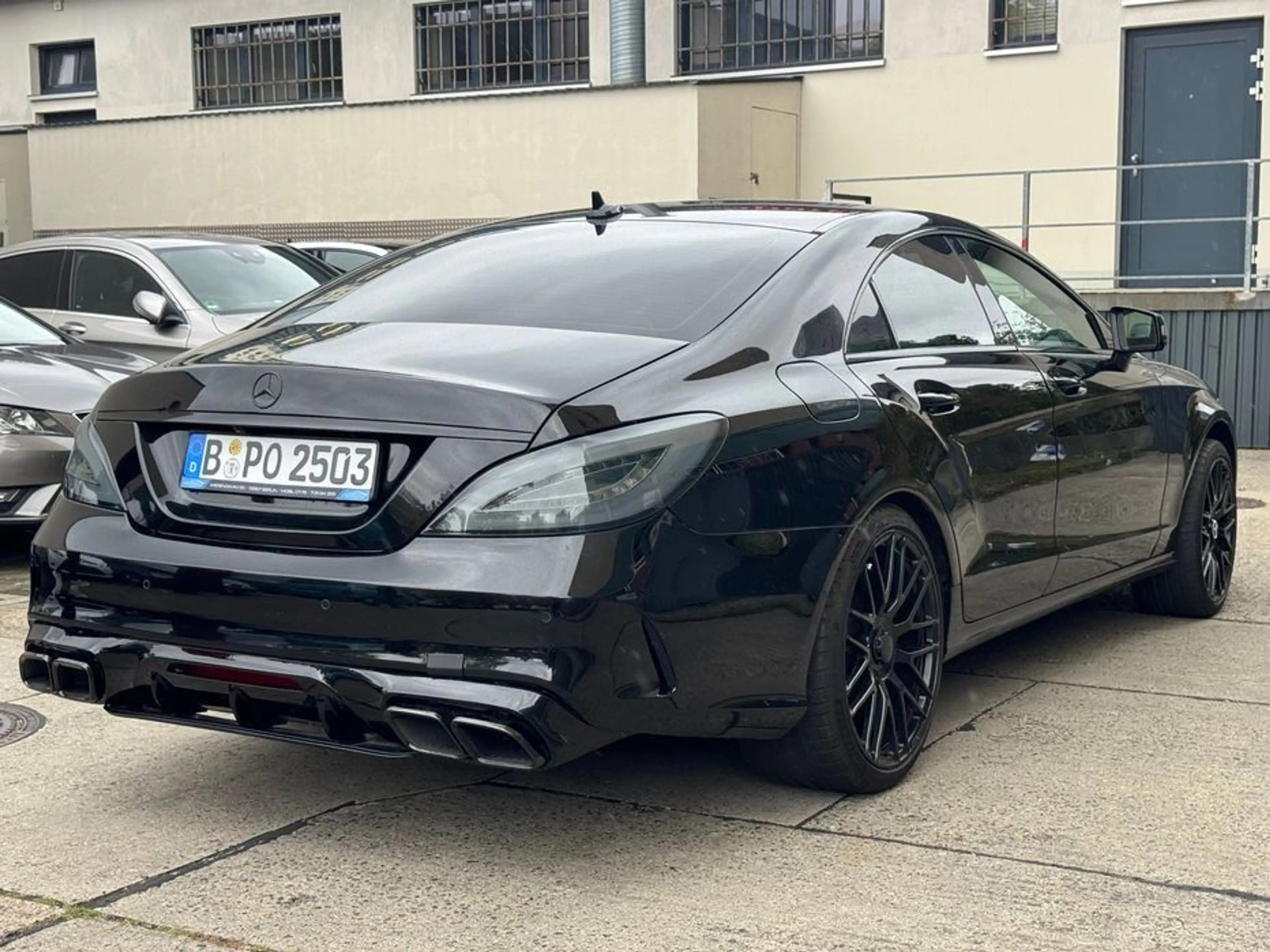 Mercedes-Benz CLS 500 AMG Coupe Vollleder Motorüberholung 2026 — photo 4