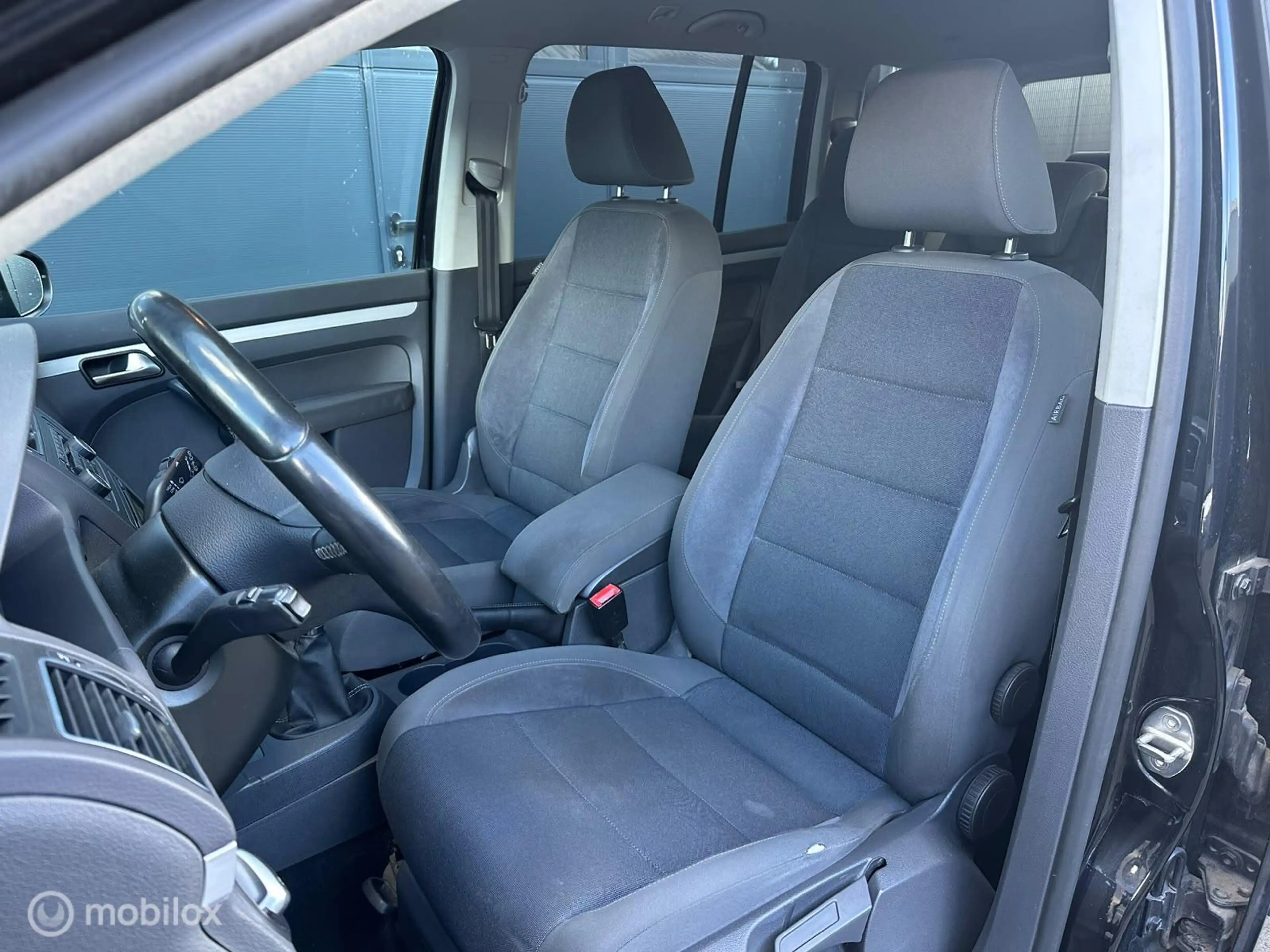 Volkswagen Touran 1.4 TSI Highline 7p. — photo 6