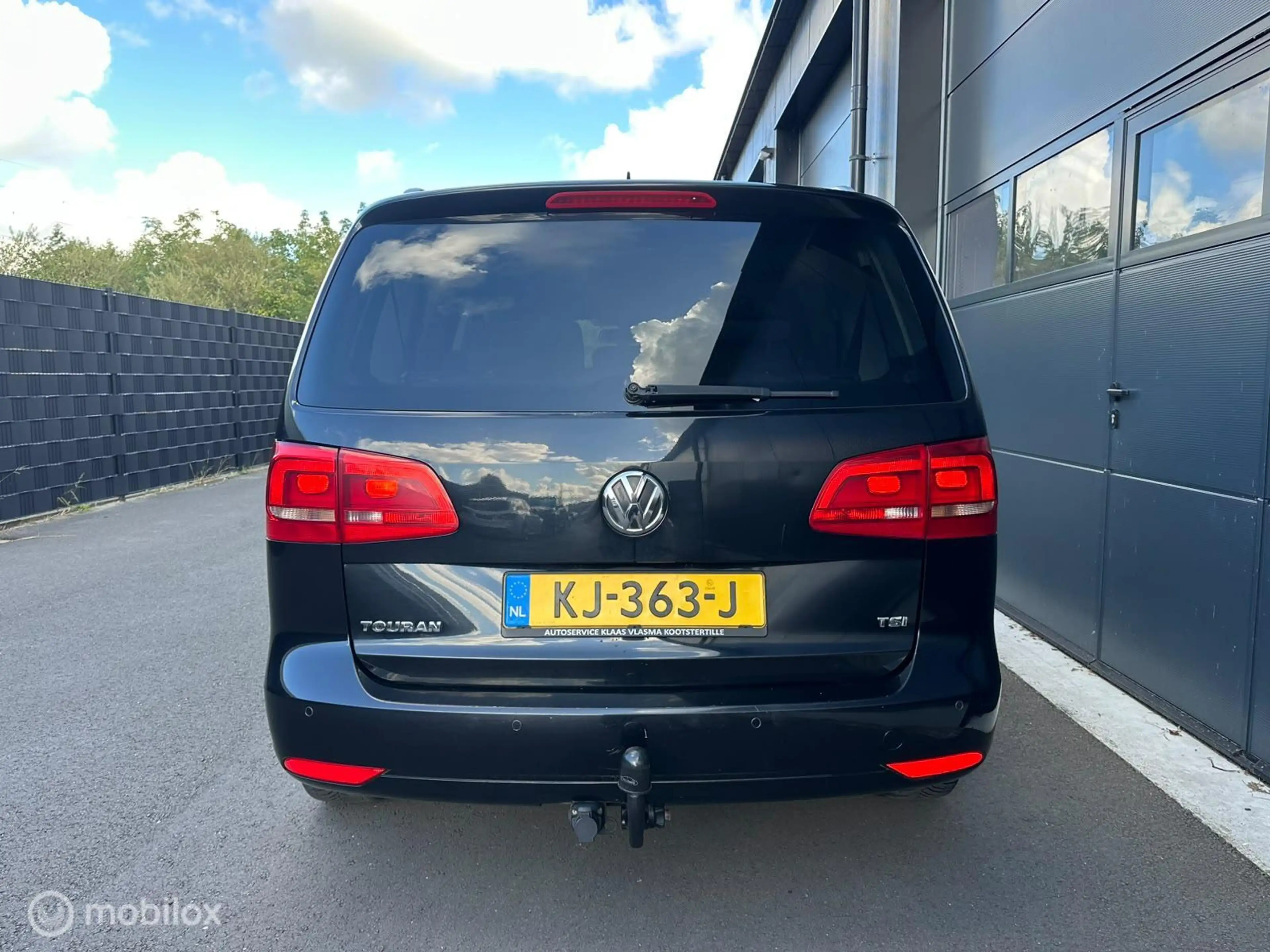 Volkswagen Touran 1.4 TSI Highline 7p. — photo 14
